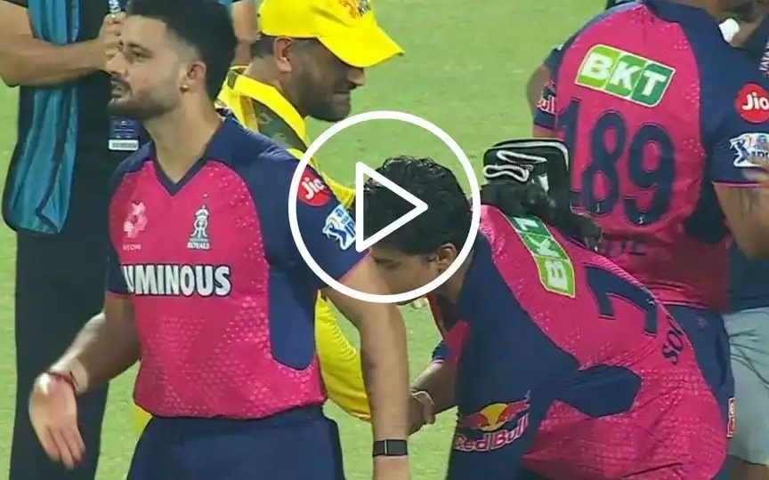 [Watch] 14-Year-Old Vaibhav Suryavanshi Touches MS Dhoni's Feet After Fifty vs CSK